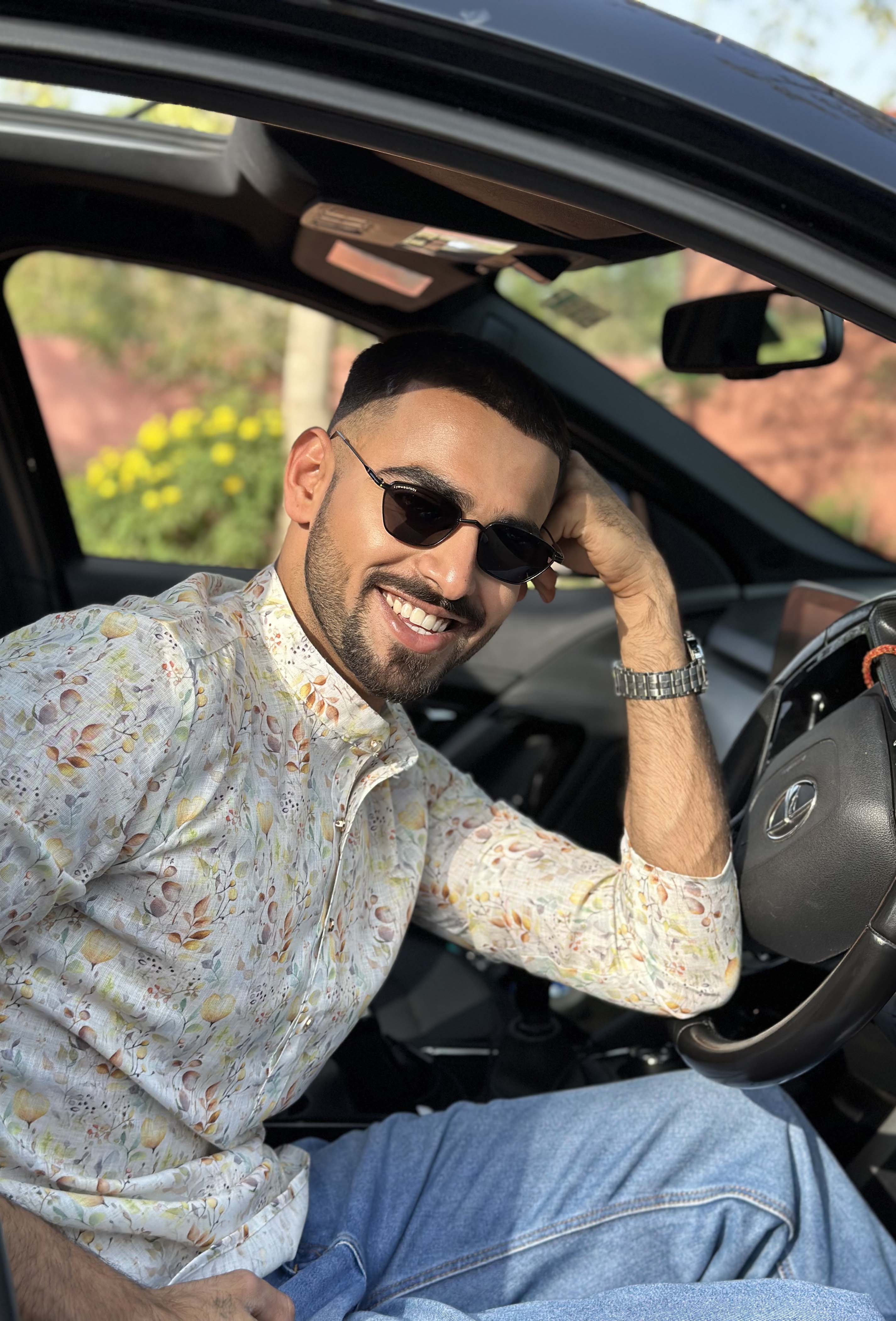 Yellow Abstract Printed Short Kurta